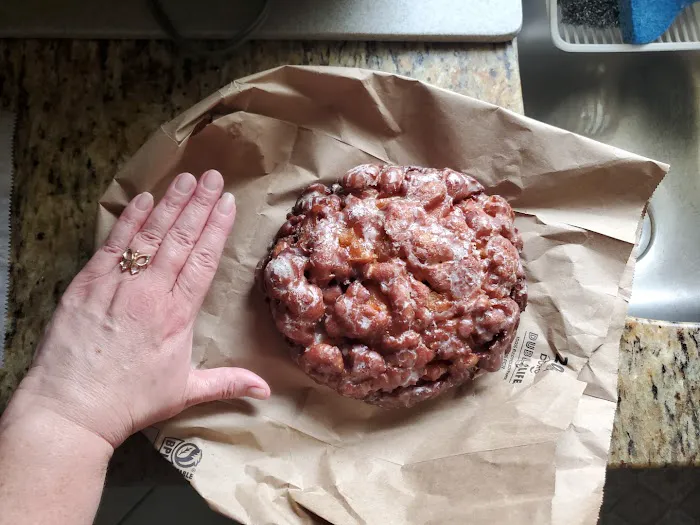 Dixie Highway Donuts Picture 1