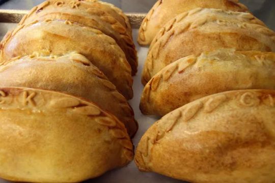Delicias Cuban Bakery