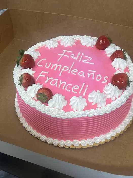 Reyna's Bakery Picture 4
