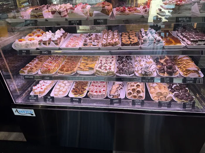 Enzo's Cafe And Bakery Picture 9