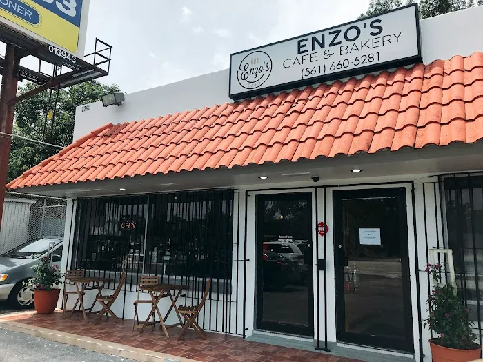 Enzo's Cafe And Bakery Picture 4