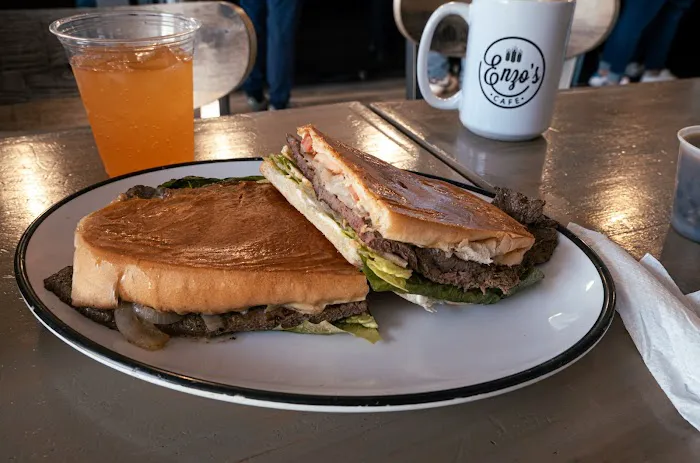 Enzo's Cafe And Bakery Picture 7