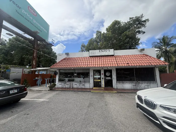 Enzo's Cafe And Bakery Picture 10