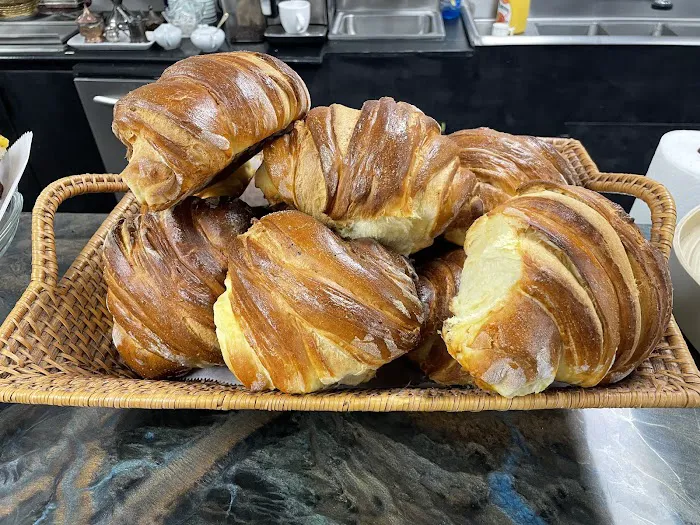 UNA Bakery Picture 6