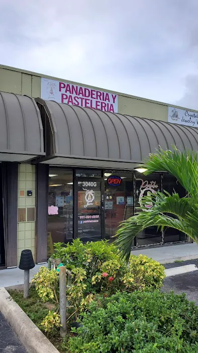 Pasteleria Ivonne Picture 7