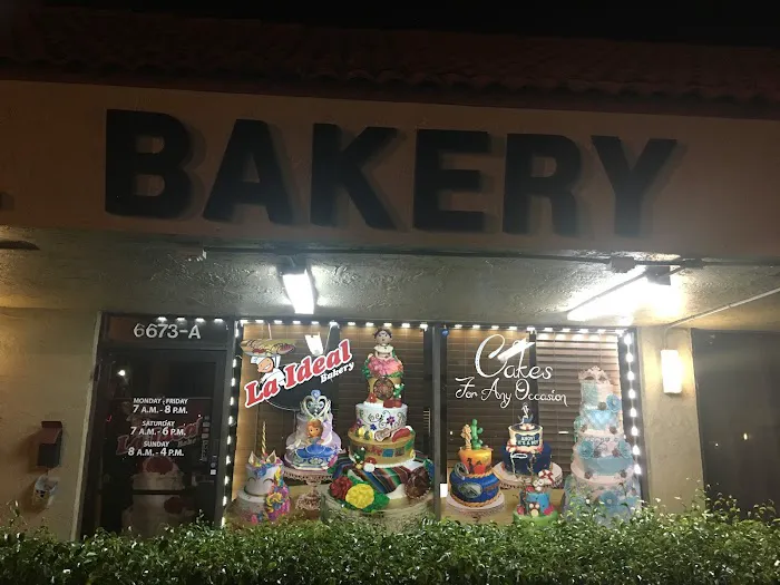 La Ideal Bakery Picture 7