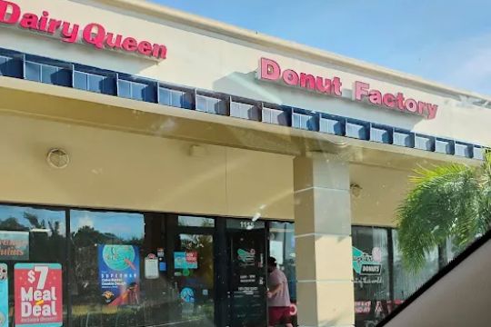 Jupiter Donuts Royal Palm