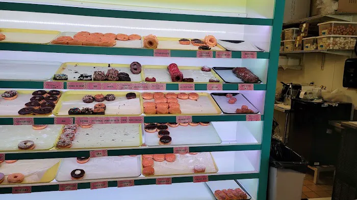Jupiter Donuts Royal Palm Picture 10