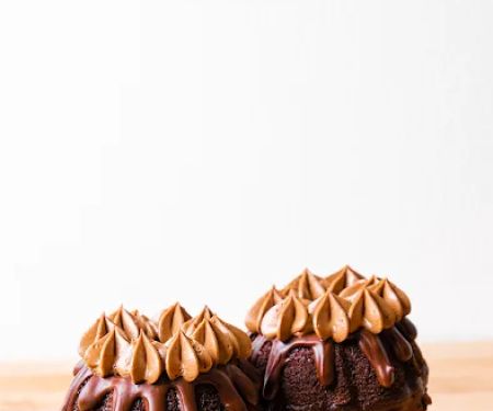 Anna Bakes