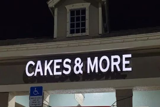 Johnson's Custom Cakes