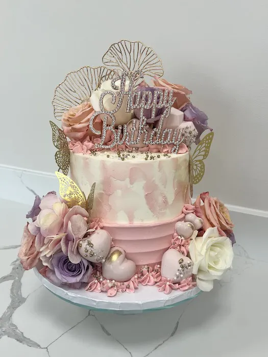 Johnson's Custom Cakes Picture 8