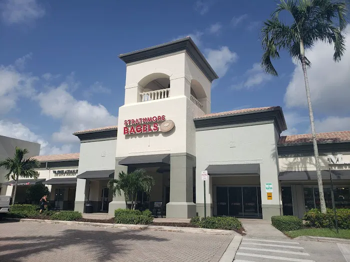 Strathmore Bagels & Deli Picture 10