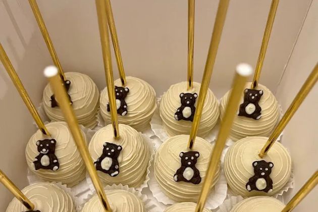 Brookie Cookie Bakery