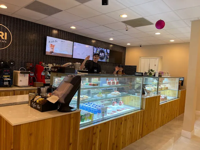 ARI Bakery Cafe Picture 9
