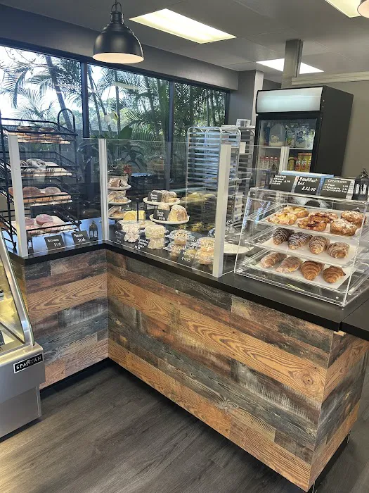 Annie's Cookie Factory & Pastry Shop Picture 7