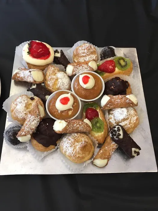 Palermo's Italian Bakery Picture 10
