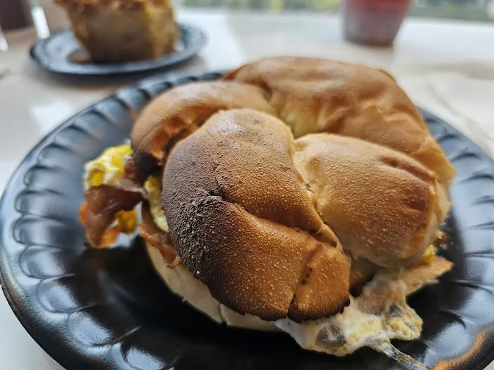 Bagels with Deli Picture 5