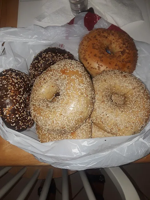 Brooklyn Water Bagel Picture 2