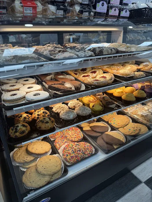 Long Island Bagel Cafe Picture 10