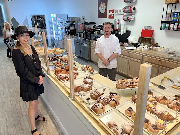 Grelma Bakery Cafe Picture 10