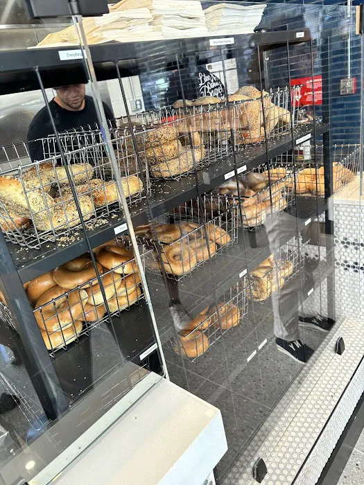 H&H Bagels Picture 4
