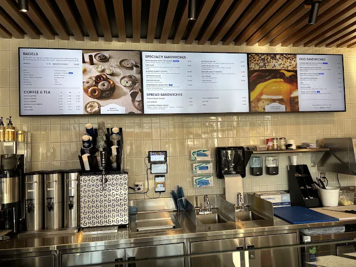 H&H Bagels Picture 1