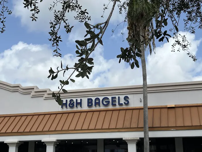 H&H Bagels Picture 9