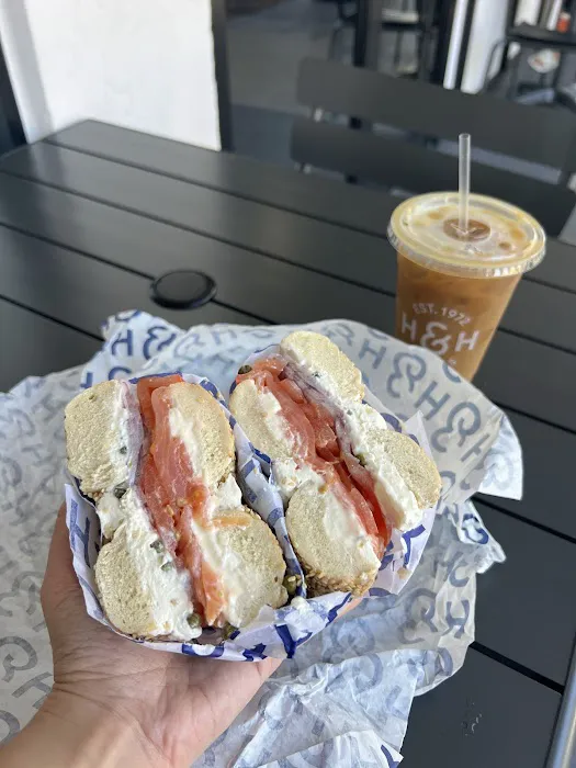 H&H Bagels Picture 8