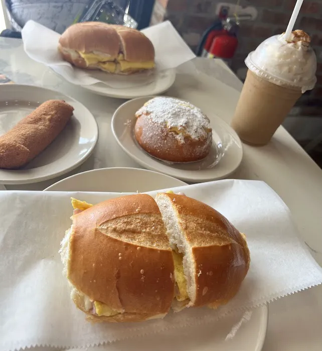 Seabra Bakery & Café Picture 9