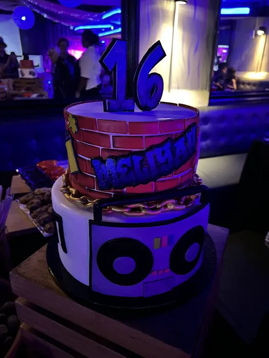 Andrea's cake designs Picture 8