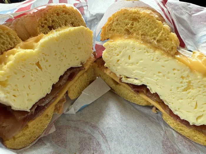 Brooklyn Water Bagel Picture 5