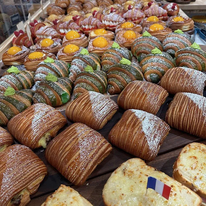 Vincent's French Bakery Picture 6