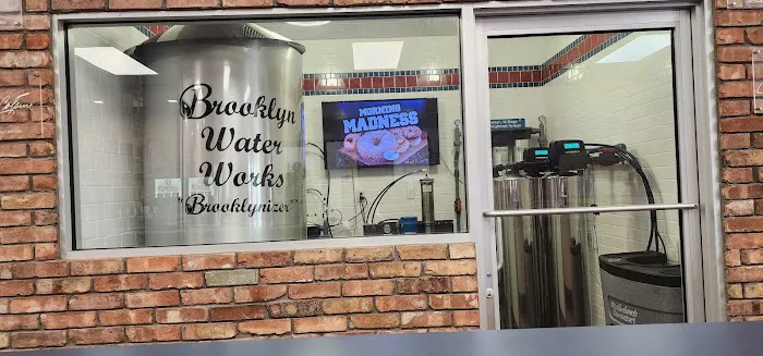 Brooklyn Water Bagel Picture 9