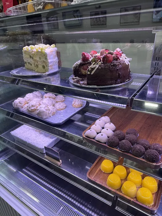 Tedescos Bakery Picture 4