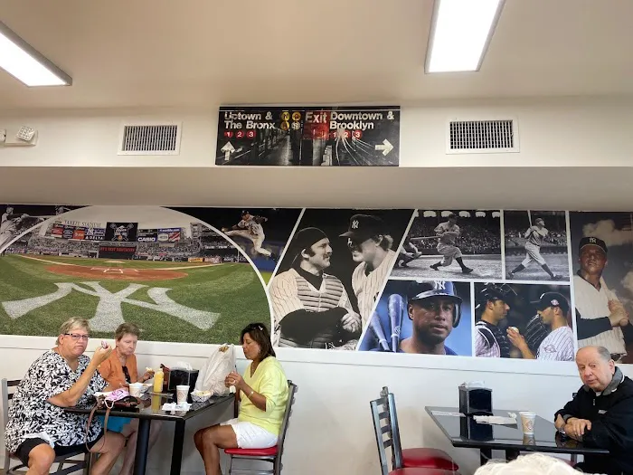 Bronx Bagel & Deli Picture 4