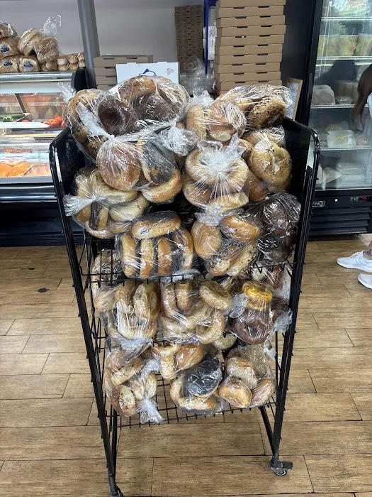 Bronx Bagel & Deli Picture 10