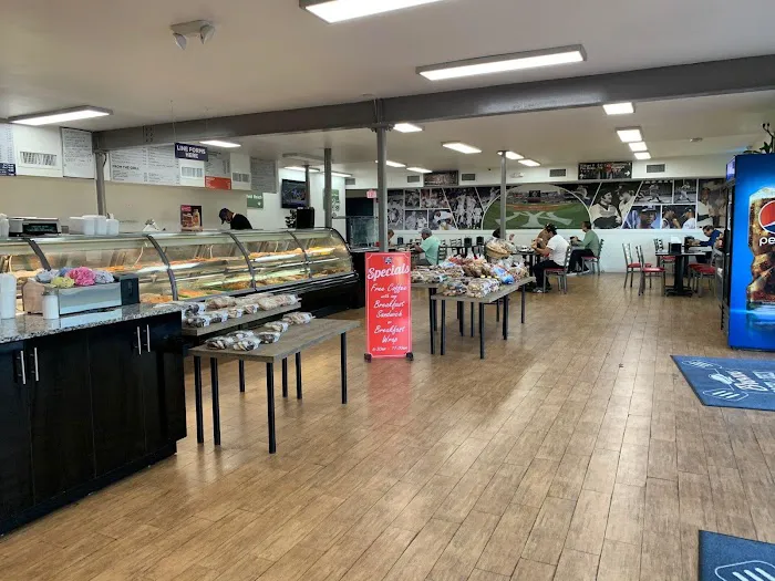 Bronx Bagel & Deli Picture 3