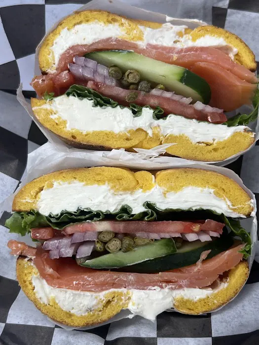 2nd Street Deli and Bagels Picture 10