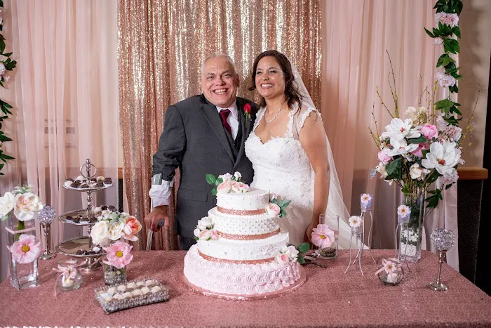 Dominican Cakes & Bridal Shop Picture 3