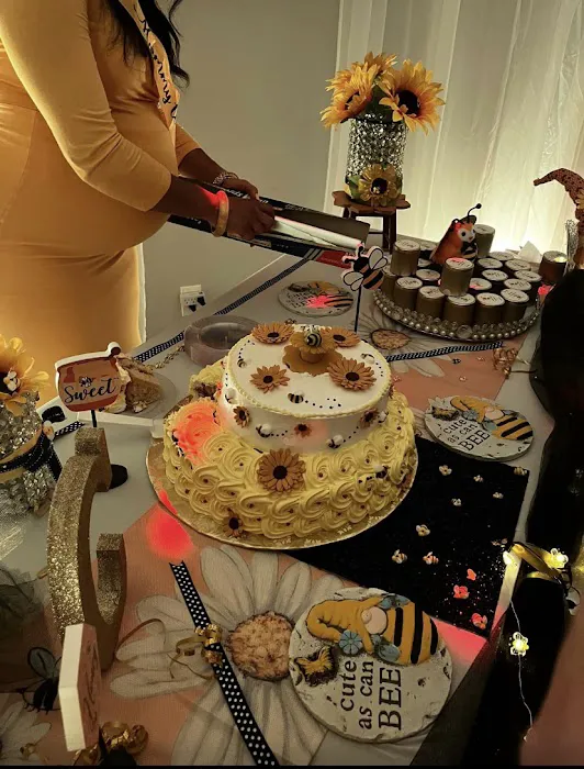Dominican Cakes & Bridal Shop Picture 4