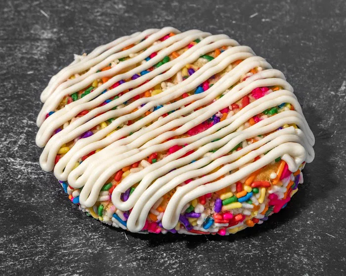 Midnight Cookies & Cream Lighthouse Point Picture 10