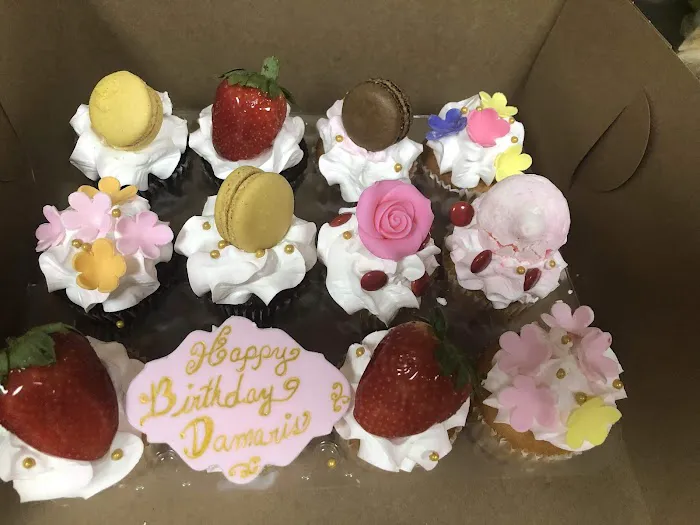 Cookies & Cupcake , Cakes by Design Picture 2
