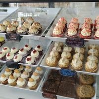 The Sweet Spot Desserts & Cake Supplies ico