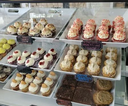 The Sweet Spot Desserts & Cake Supplies