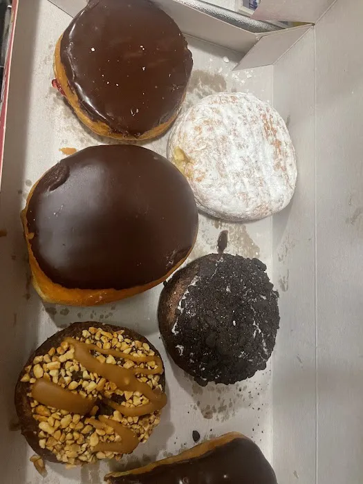Dandee Donut Factory. Picture 1
