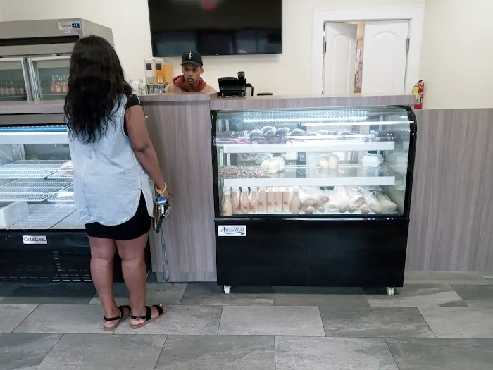 Voila Bakery & Take-Out Restaurant Picture 7