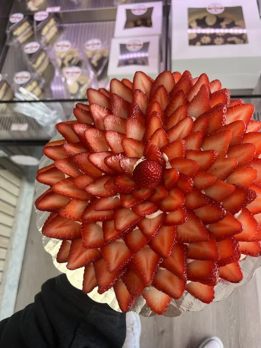 Lucy's Sweets & Bakery Picture 10