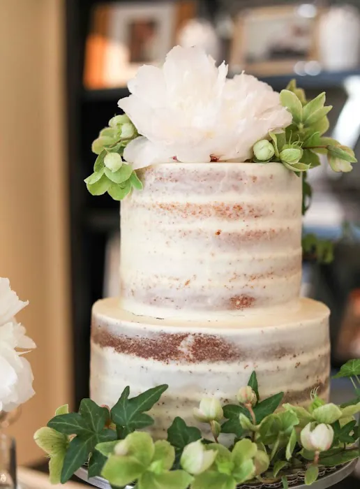Lucy's Sweets & Bakery Picture 2