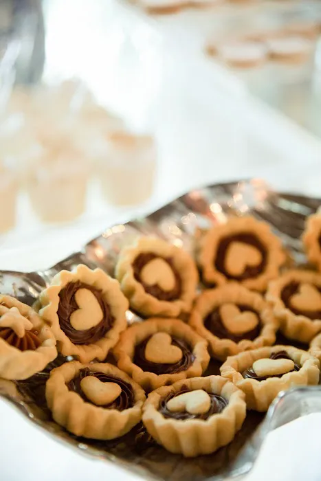 Lucy's Sweets & Bakery Picture 8