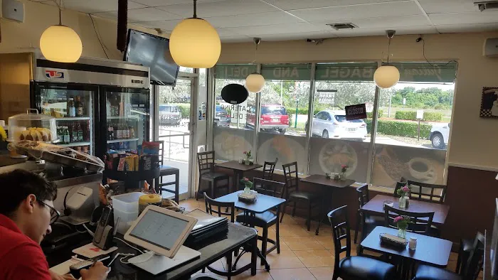 Julian's Bagel and Deli Picture 3